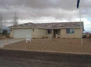 914 E Saguaro Dr E, Sunsites, AZ 85625