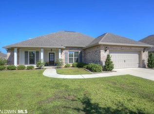 225 Hawthorne Circle, Fairhope, AL 36532