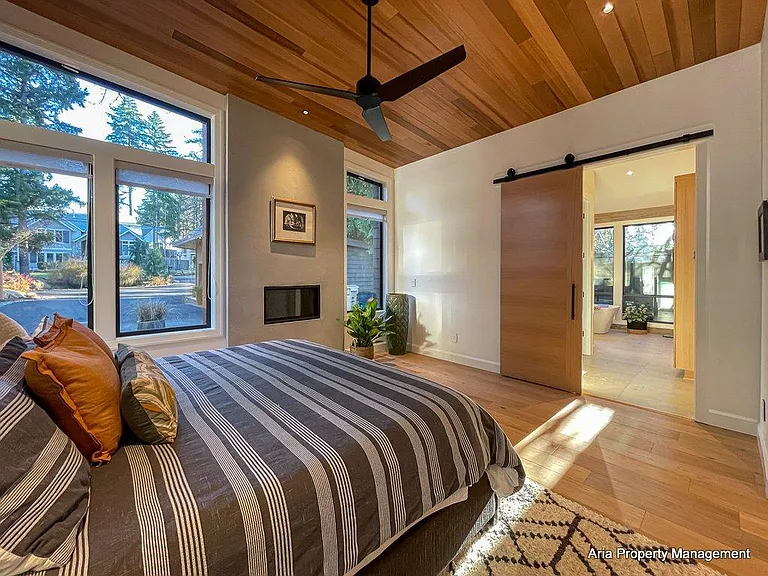 17627 Kelok Rd — Photo 13