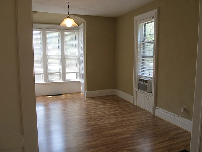 844 W Huron St #2 — Photo 4