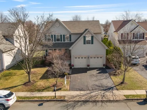 8 Schaal St, Bridgewater Twp., NJ 08807