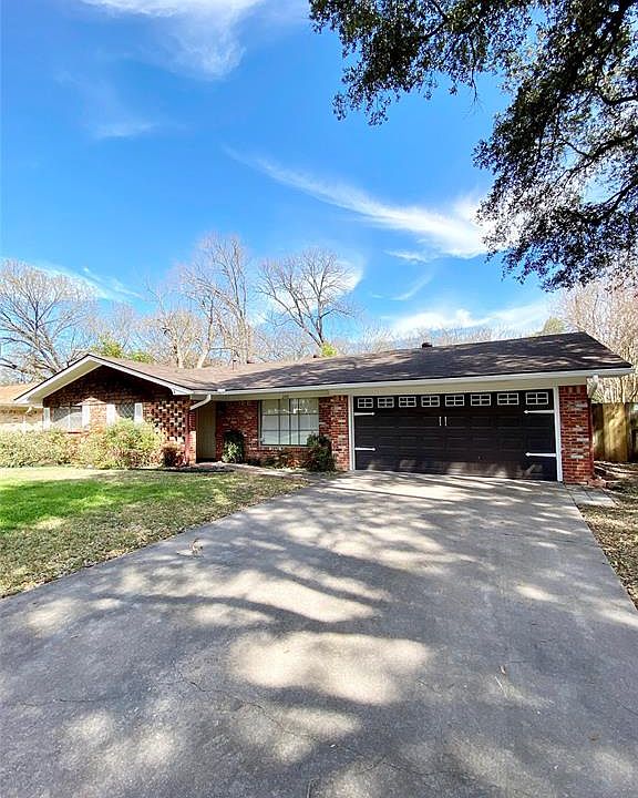 1st image of 2017 Mimosa Dr