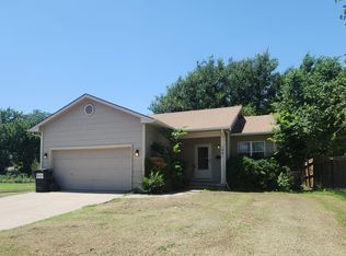 1901 N Ash St, Wichita, KS 67214