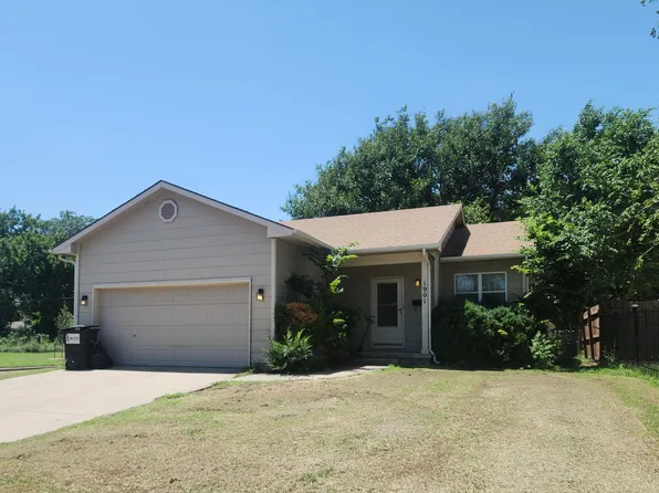 1901 N Ash St, Wichita, KS 67214