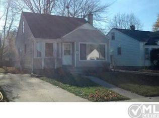 21624 Colony St, Saint Clair Shores, MI 48080