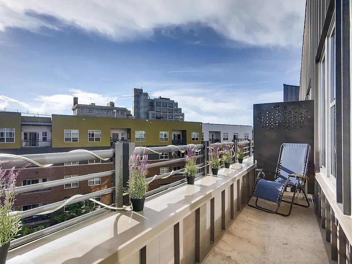 1 bed, 1190 sqft, $3,795 — Photo 4