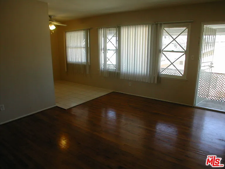 833 N Kingsley Dr #5 — Photo 9