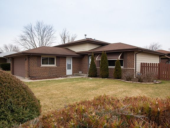 2nd image of 20000 Crescent Ave