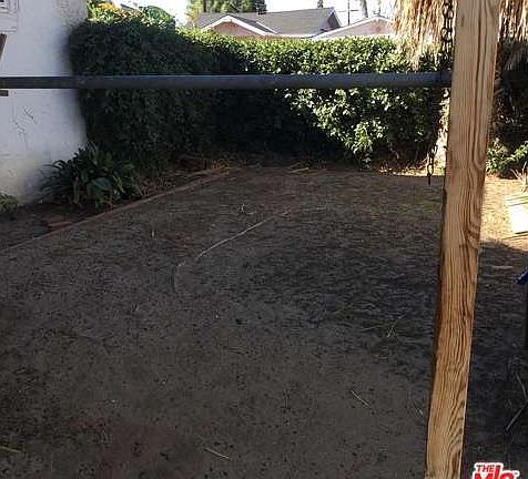 4th image of 1152 W 98th St