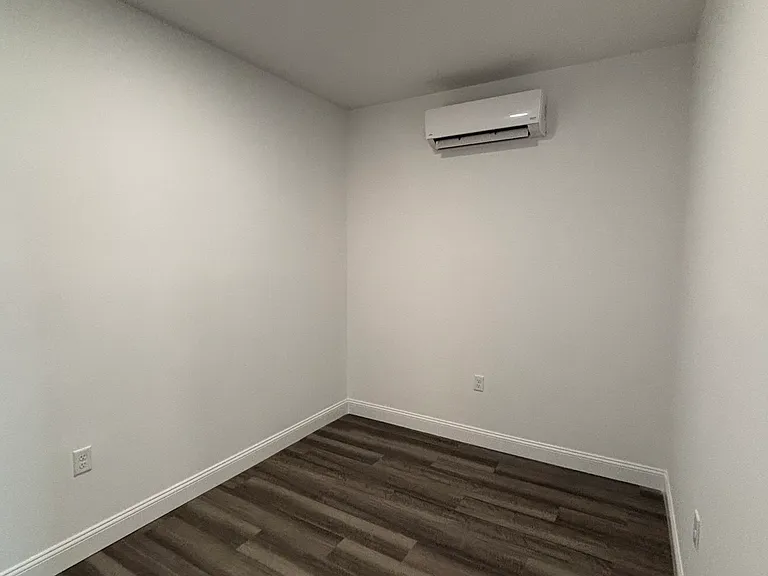 1790 Springfield Ave #103 — Photo 10
