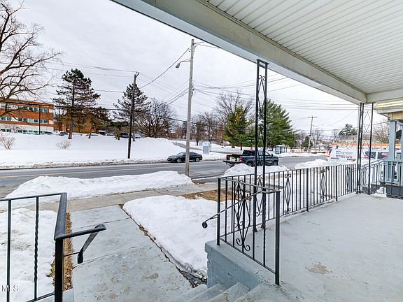4th image of 609 McClellan Street