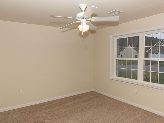 5th image of 224 Madison Ave