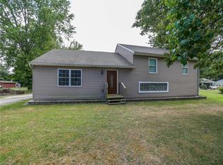 38145 Chestnut Ridge Rd, Elyria, OH 44035