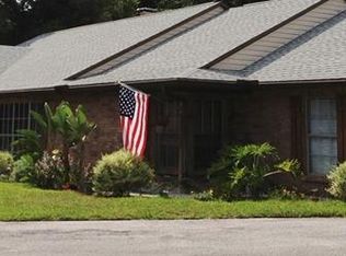 8052 Sycamore Dr, New Port Richey, FL 34654