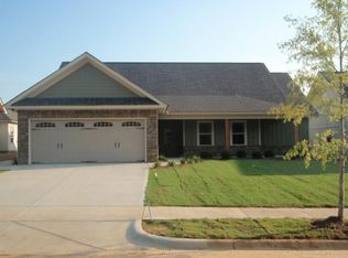 27 Onyx Dr, Pike Road, AL 36064