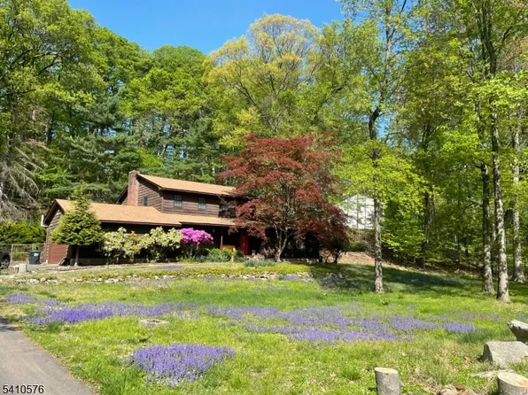 32 Cherryville Hollow Rd, Raritan Twp., NJ 08822