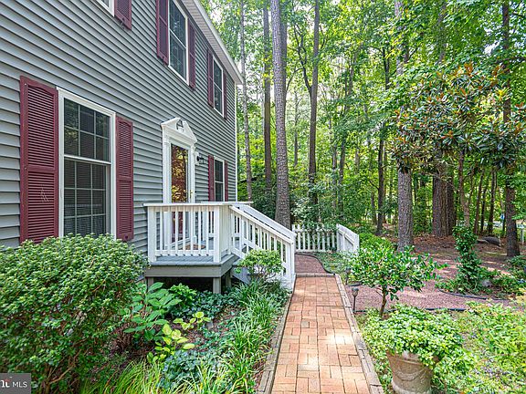 3rd image of 11 Seafarer Ln