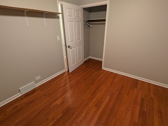 Bedroom for rent