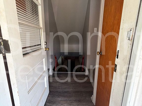 3rd image of 421 Hedeen Dr #421