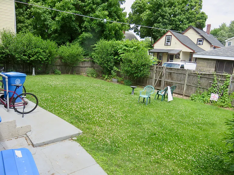43 Rich St #D — Photo 14