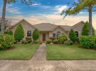 3546 Dry Creek Dr, Pasadena, TX 77505