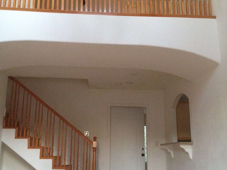 2nd image of 4752 Lake Forest Ave