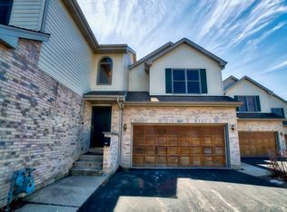 427 Park Ave, Cary, IL 60013