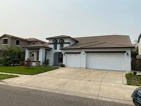 2nd image of 10781 Pelican Ave