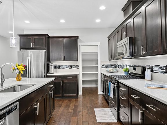 5th image of 2517 Sweetwood Ct