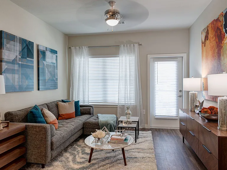 Smart Living Heights — Photo 16