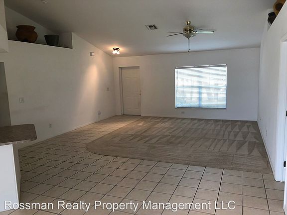 3rd image of 2133 NW 22nd Ave