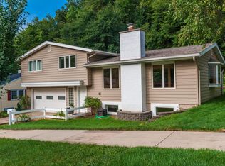 1645 9th Ave NE, Rochester, MN 55906