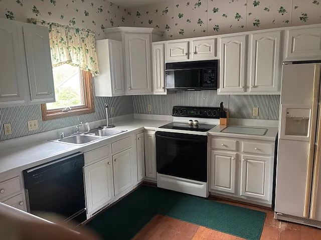 3 bed, 2.5 bath, 1670 sqft, $2,000 — Photo 3