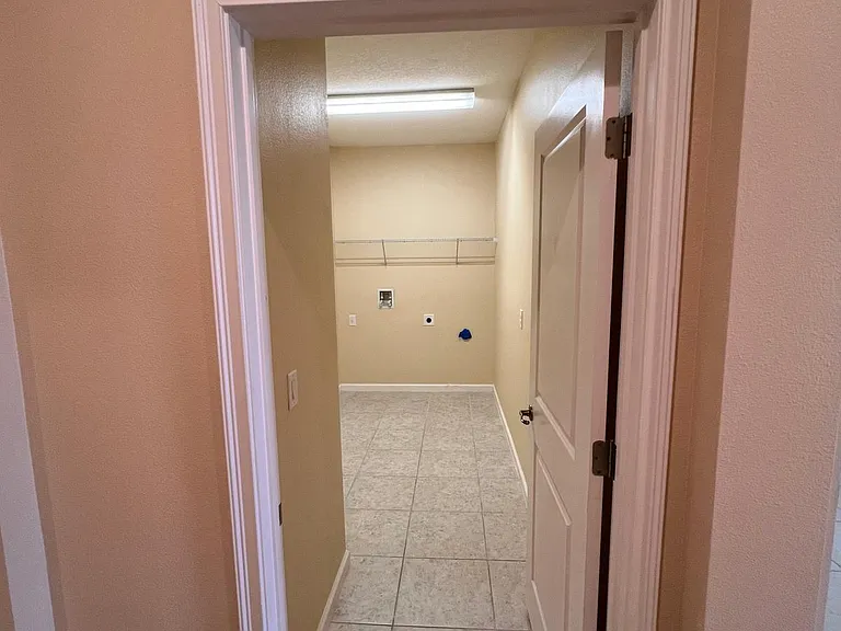 2229 Rush Bay Way — Photo 18