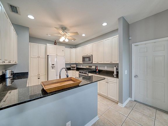 3rd image of 1603 Druid Rd E