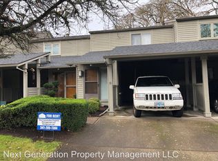 88 Fairway Loop, Eugene, OR 97401