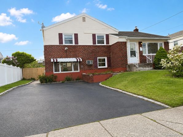 36 Forest Dr