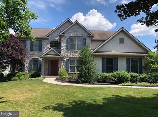 1341 Bryan Dr, Lancaster, PA