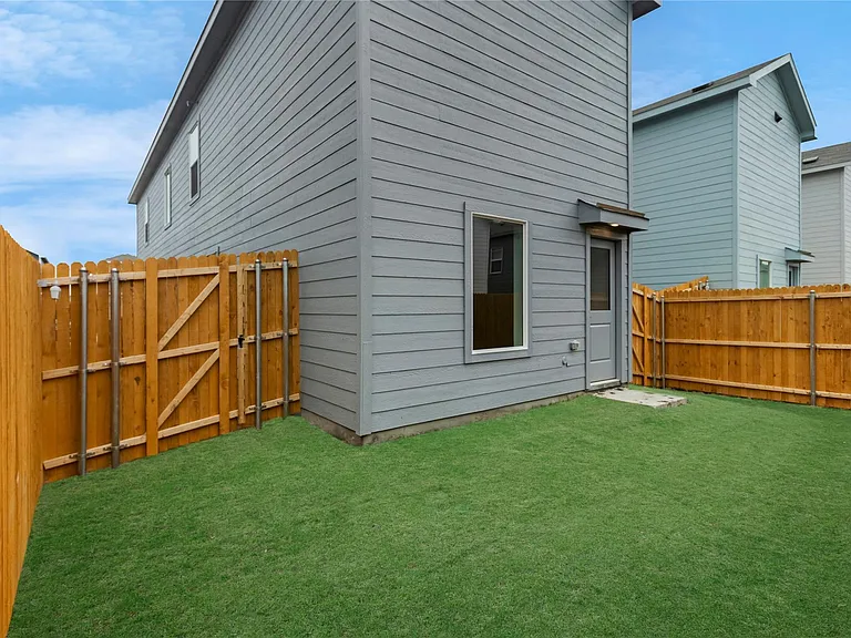 725 Wagtail Dr — Photo 18