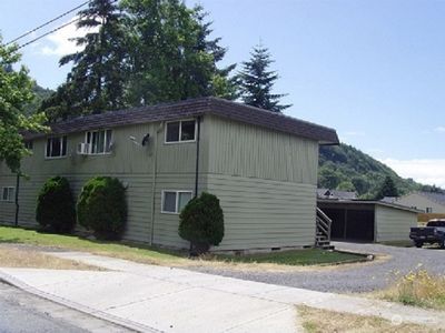 2015 42nd Avenue, Longview, WA, 98632