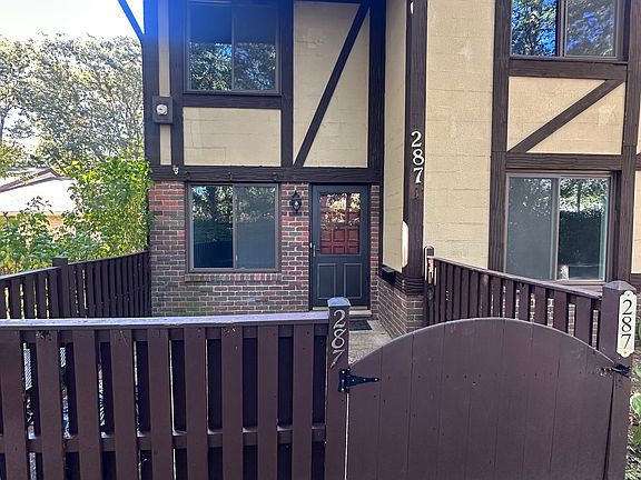 2nd image of 287 Sagamore Hills Dr #287