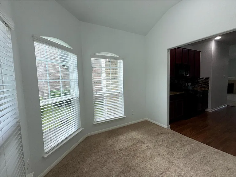 2623 Hunters Side Trl — Photo 42