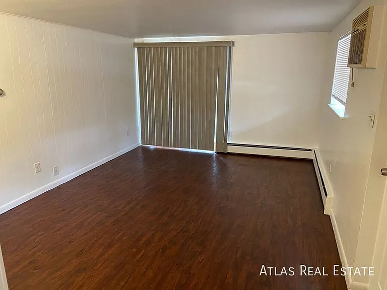 831 E San Miguel St — Photo 3