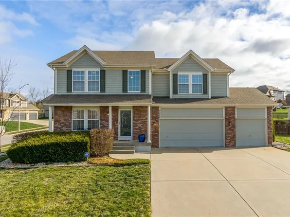 9000 NE 103rd St, Kansas City, MO 64157