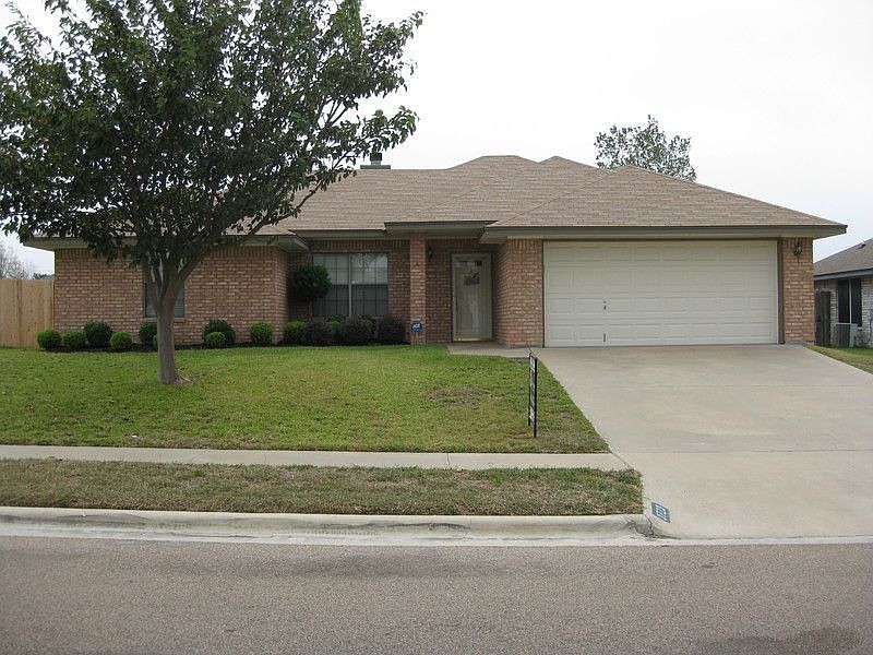 1st image of 3723 Water Oak Dr