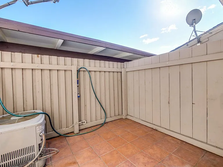21099 Red Fir Ct — Photo 45