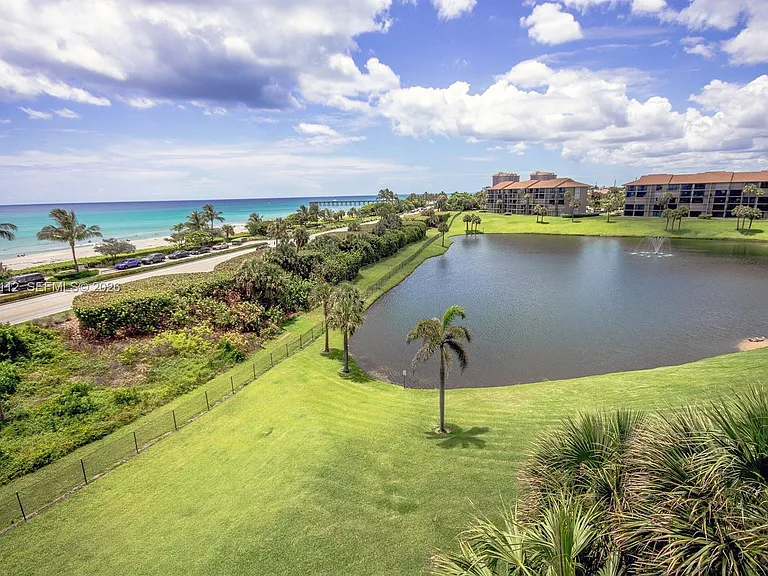 101 S Seas Dr #502 — Photo 36