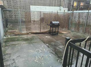 477 Hart St #1B, Brooklyn, NY 11221