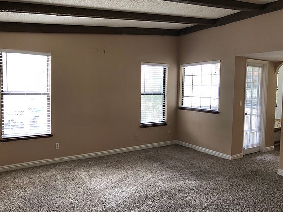 2nd image of 6141 W Oakey Blvd APT C