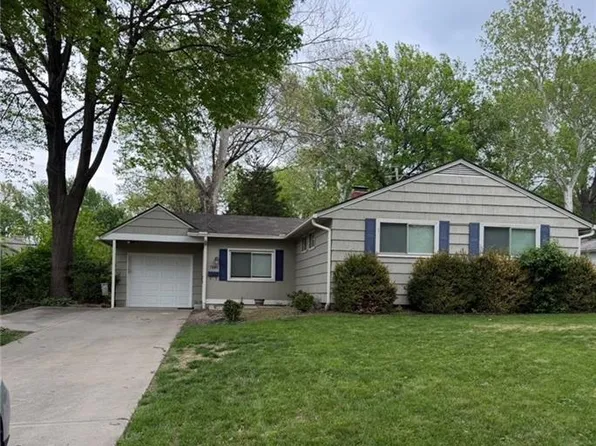 7605 Briar St, Prairie Village, KS 66208